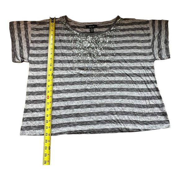 Style & Co. Woman’s Black and Gray Stripped Sequined Short Sleeve Tee Size XL - Picture 8 of 12